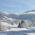 Konukevi Gaestehaus Haeuslweber Reit im Winkl
