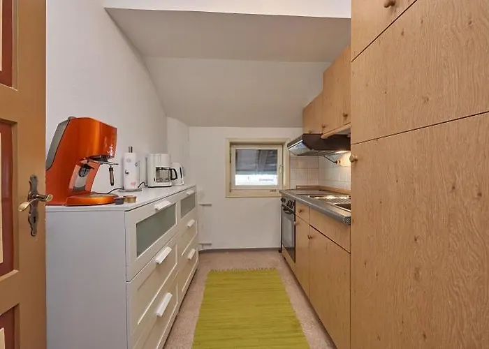 Gaestehaus Haeuslweber בית הארחה 4*